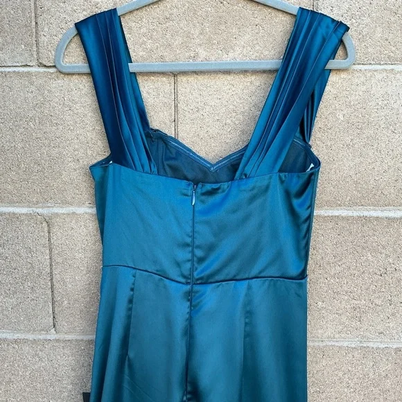 NWT Lulu’s Stunning Arrival Dark Teal Satin Off-The-Shoulder Maxi Dress Medium - Picture 7 of 11